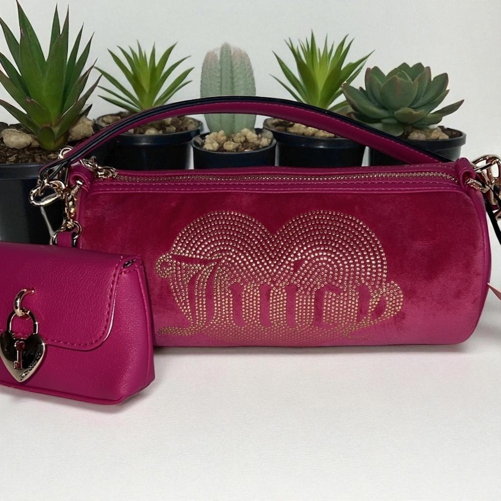 Juicy Couture Pink Shoulder Bag with Textured Design and Metallic Accents